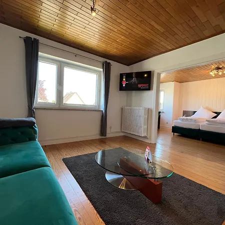 An Den Holstenhallen