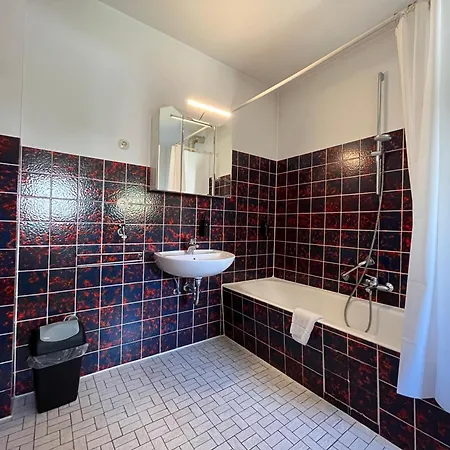 An Den Holstenhallen *